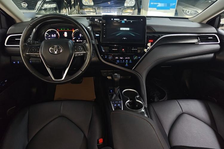Used Toyota Camry 2021 Dual-Motor 2.5HG Luxury Edition Center Console