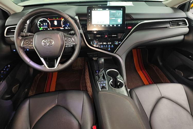 Used Toyota Camry 2021 Dual-Motor 2.5HG Luxury Edition Center Console