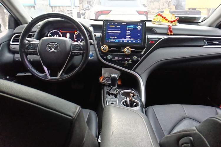 Used Toyota Camry 2021 Dual-Motor 2.5HG Luxury Edition Center Console