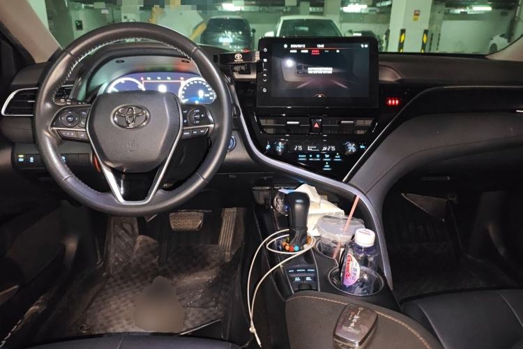 Used Toyota Camry 2021 Dual-Motor 2.5HG Luxury Edition Center Console