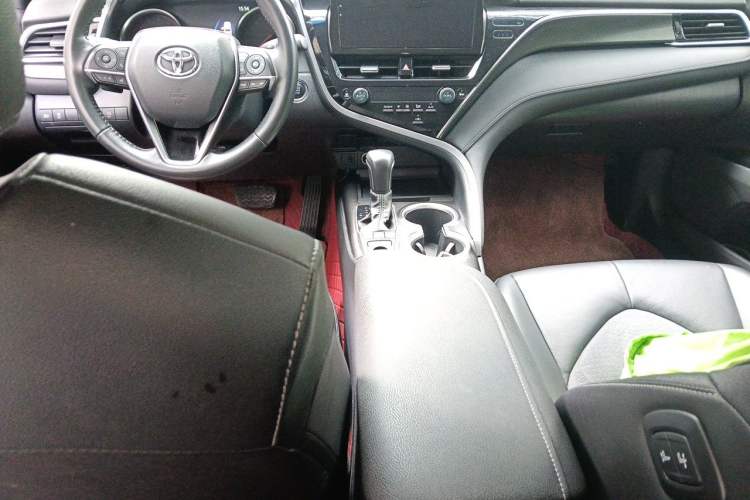 Used Toyota Camry 2021 2.0S FENGSHANG Edition Center Console
