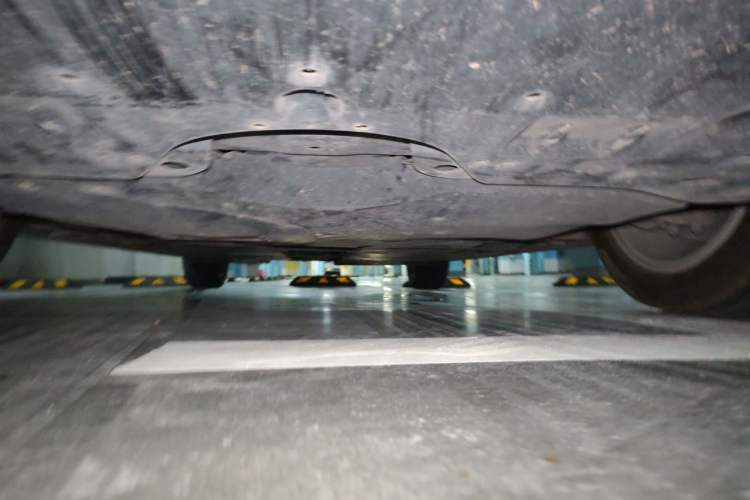 Used Toyota Camry 2021 2.0G Luxury Edition Chassis Front