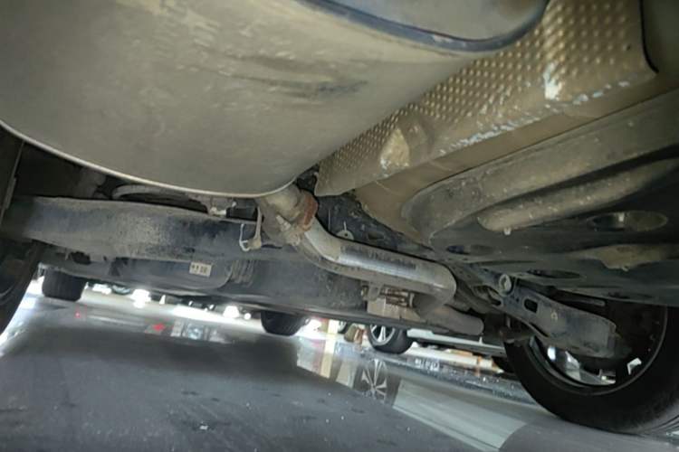Used Toyota Camry 2021 Dual-Motor 2.5 HGVP Leading Edition Chassis Rear Left