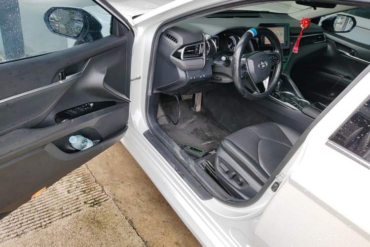 Used Toyota Camry 2021 Dual-Motor 2.5 HGVP Leading Edition Driver Seat