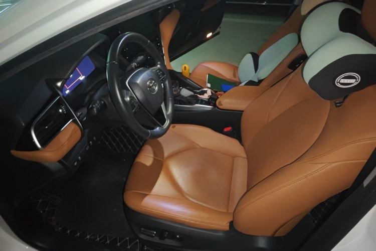 Used Toyota Camry 2021 2.5G Luxury Edition Driver Seat