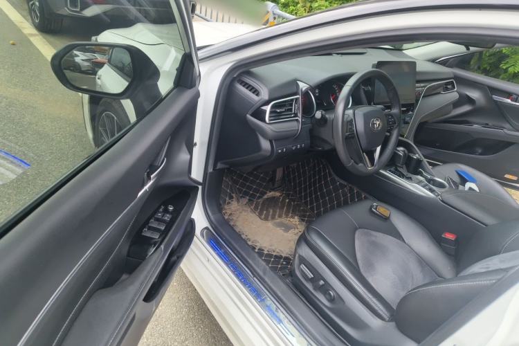 Used Toyota Camry 2021 2.0S FENGSHANG Edition Driver Seat