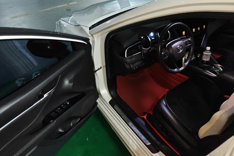 Used Toyota Camry 2021 2.0S FENGSHANG Edition Driver Seat