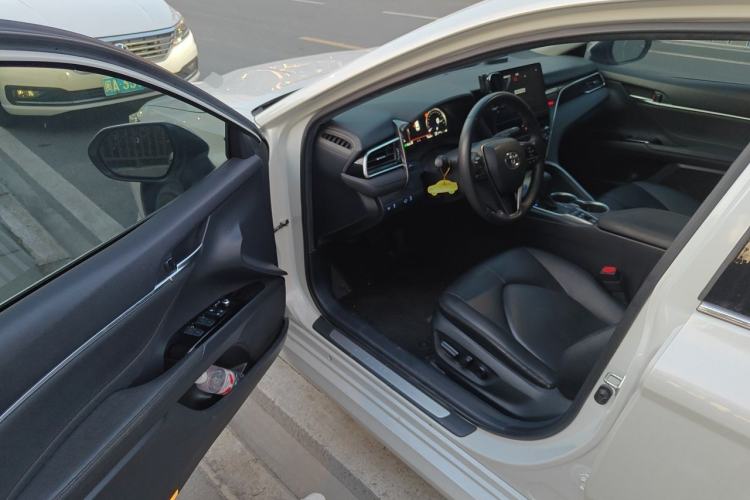 Used Toyota Camry 2021 Dual-Motor 2.5HG Luxury Edition Driver Seat