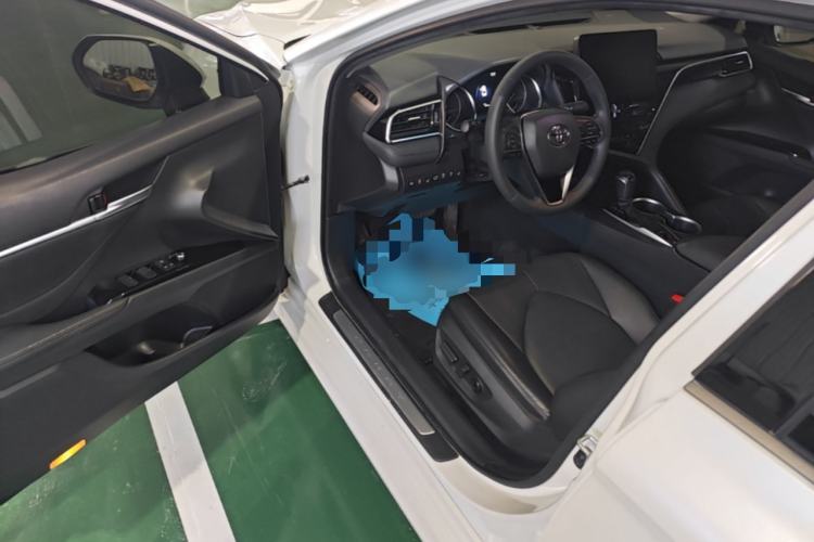Used Toyota Camry 2021 2.0G Luxury Edition Driver Seat