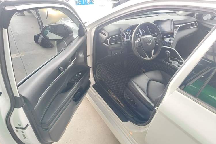 Used Toyota Camry 2021 Dual-Motor 2.5 HGVP Leading Edition Driver Seat