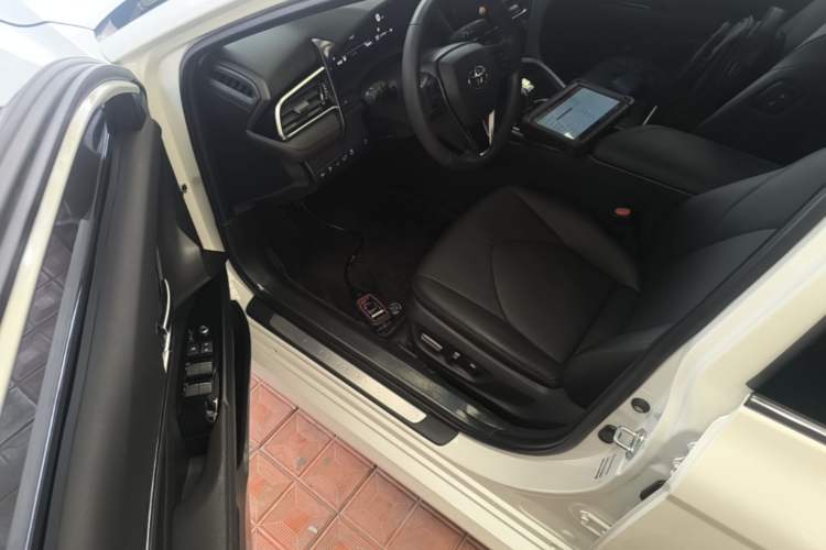 Used Toyota Camry 2021 Dual-Motor 2.5HG Luxury Edition Driver Seat