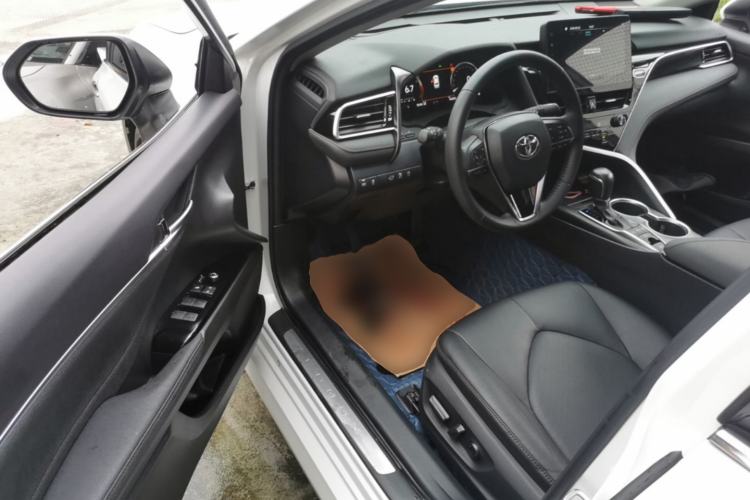Used Toyota Camry 2021 2.5G Luxury Edition Driver Seat