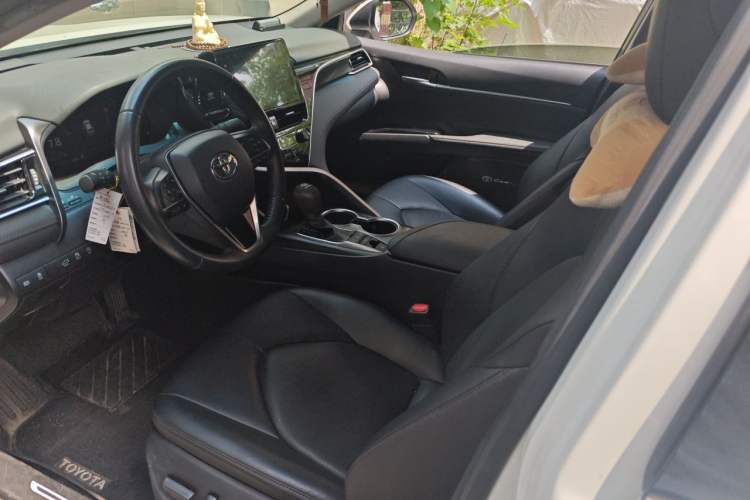 Used Toyota Camry 2021 2.5G Luxury Edition Driver Seat