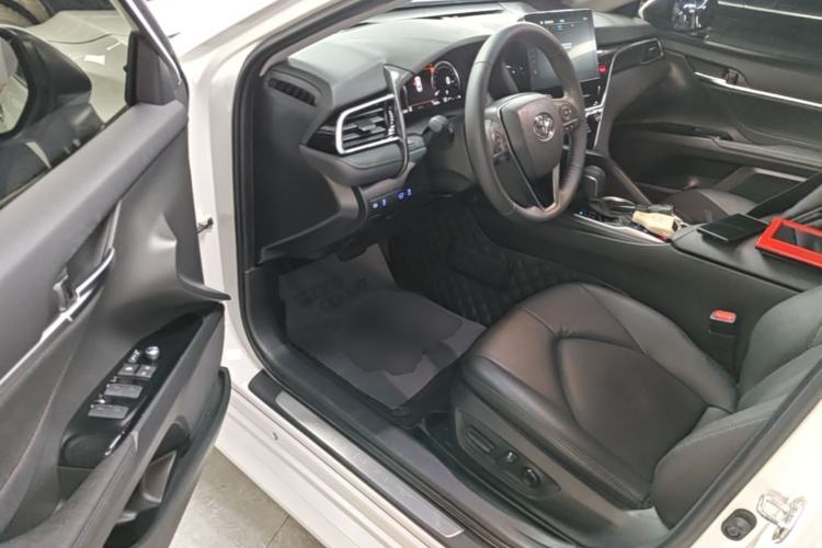 Used Toyota Camry 2021 Dual-Motor 2.5HG Luxury Edition Driver Seat