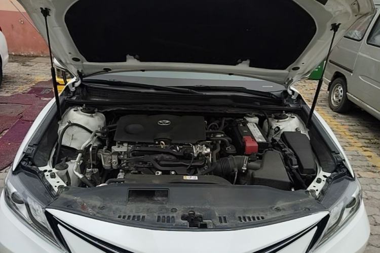 Used Toyota Camry 2021 2.0G Luxury Edition Engine Bay