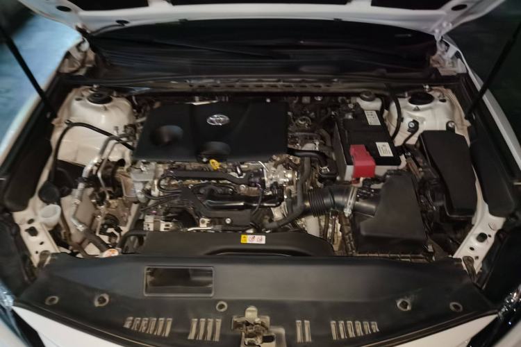 Used Toyota Camry 2021 2.0G Luxury Edition Engine Bay