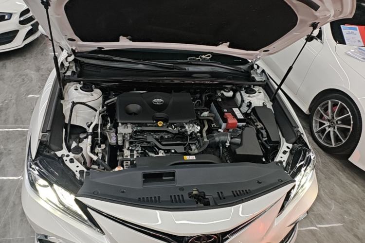 Used Toyota Camry 2021 2.0G Luxury Edition Engine Bay