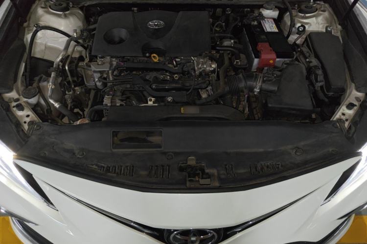 Used Toyota Camry 2021 2.0G Luxury Edition Engine Bay
