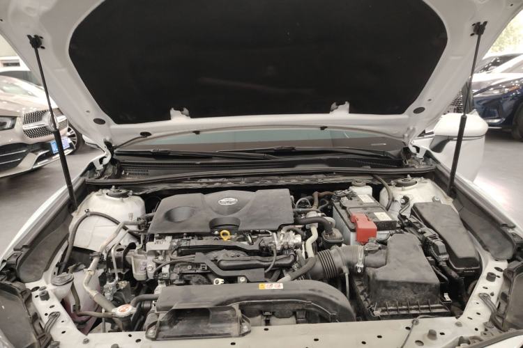 Used Toyota Camry 2021 2.0G Luxury Edition Engine Bay