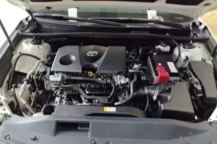 Used Toyota Camry 2021 2.0G Luxury Edition Engine Bay