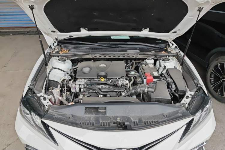 Used Toyota Camry 2021 2.0G Luxury Edition Engine Bay