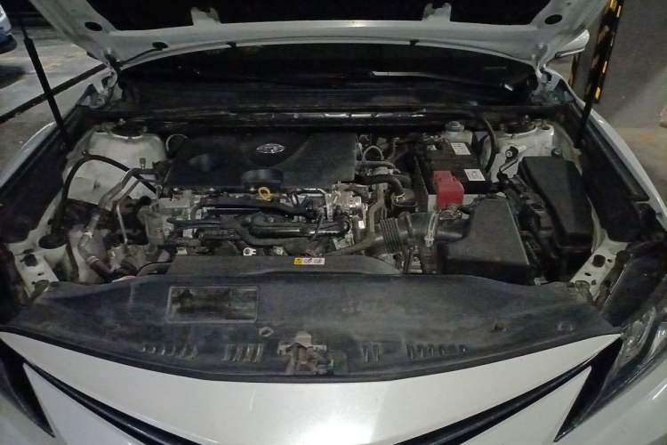 Used Toyota Camry 2021 2.0G Luxury Edition Engine Bay