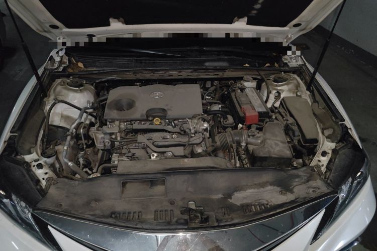 Used Toyota Camry 2021 2.0G Luxury Edition Engine Bay