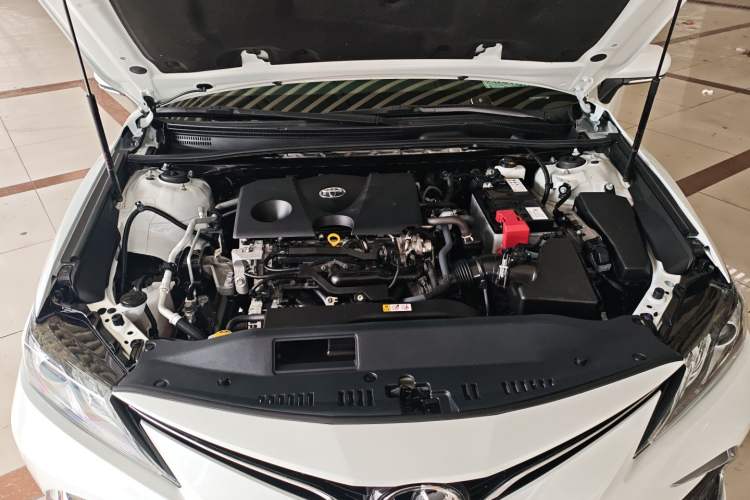 Used Toyota Camry 2021 2.0G Luxury Edition Engine Bay