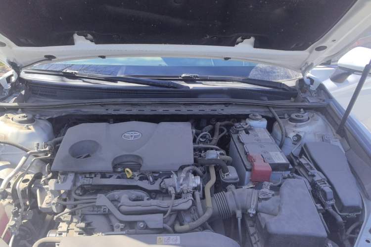 Used Toyota Camry 2021 2.0G Luxury Edition Engine Bay