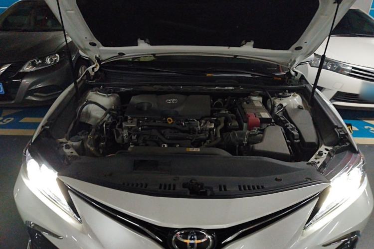 Used Toyota Camry 2021 2.0G Luxury Edition Engine Bay