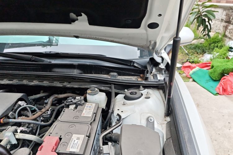 Used Toyota Camry 2021 2.0S FENGSHANG Edition Engine Bay Left