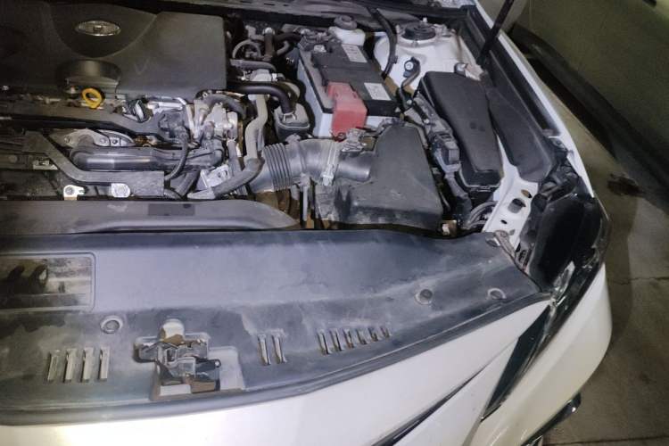 Used Toyota Camry 2021 2.0G Luxury Edition Engine Bay Left