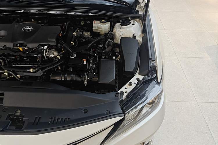 Used Toyota Camry 2021 Dual-Motor 2.5HG Luxury Edition Engine Bay Left