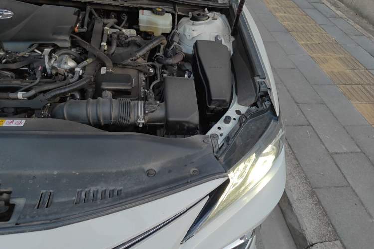 Used Toyota Camry 2021 Dual-Motor 2.5HG Luxury Edition Engine Bay Left
