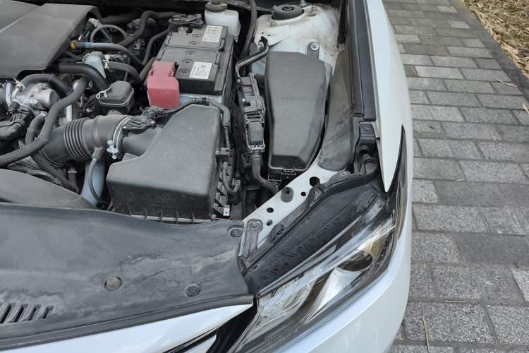 Used Toyota Camry 2021 2.0G Luxury Edition Engine Bay Left