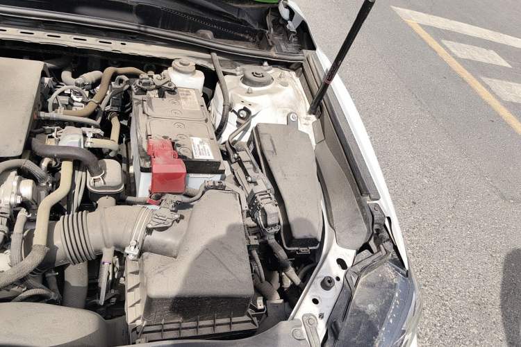 Used Toyota Camry 2021 2.0G Luxury Edition Engine Bay Left