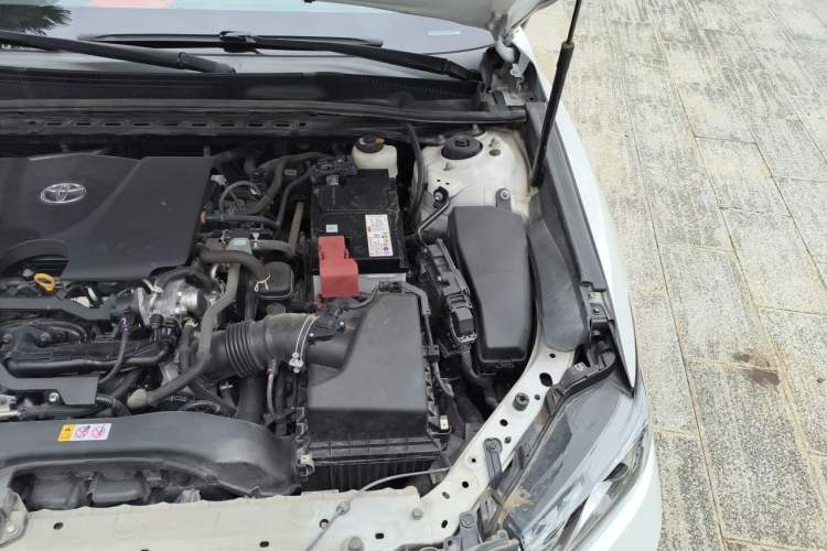 Used Toyota Camry 2021 2.0G Luxury Edition Engine Bay Left