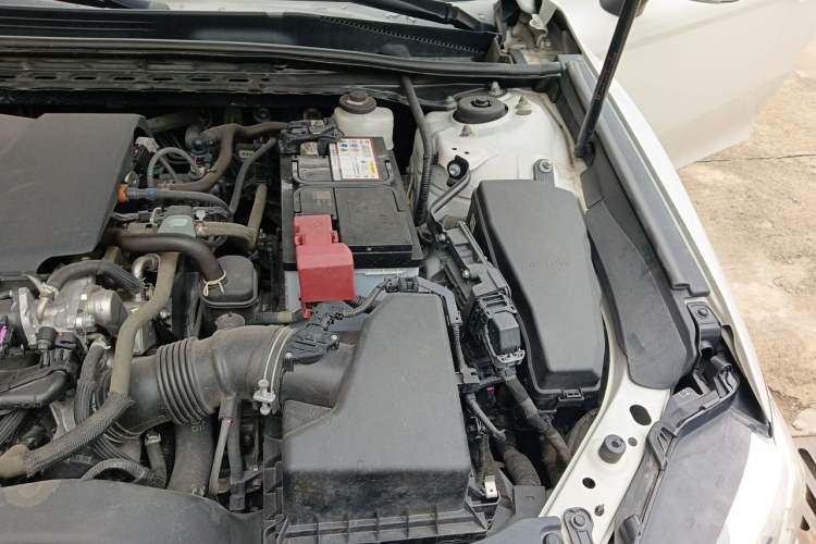 Used Toyota Camry 2021 2.0E Elite Edition Engine Bay Left
