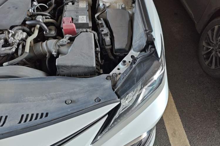 Used Toyota Camry 2021 2.0G Luxury Edition Engine Bay Left