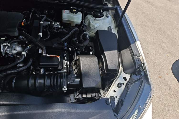 Used Toyota Camry 2021 Dual-Motor 2.5HG Luxury Edition Engine Bay Left