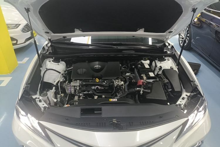 Used Toyota Camry 2021 2.0G Luxury Edition Engine Bay