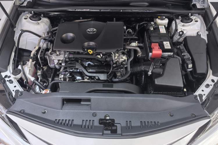 Used Toyota Camry 2021 2.0G Luxury Edition Engine Bay