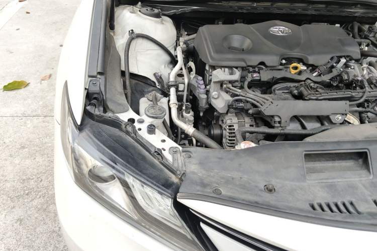 Used Toyota Camry 2021 2.5G Luxury Edition Engine Bay Right