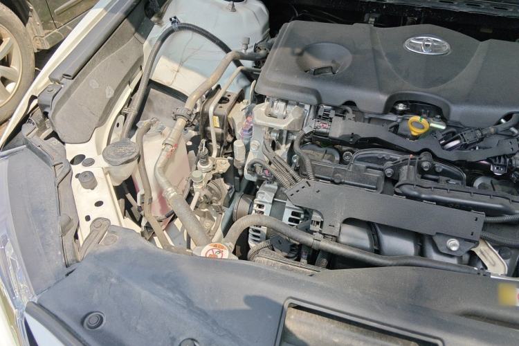 Used Toyota Camry 2021 2.5G Luxury Edition Engine Bay Right