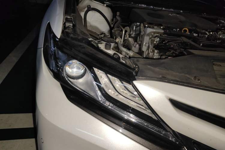 Used Toyota Camry 2021 2.0S FENGSHANG Edition Engine Bay Right