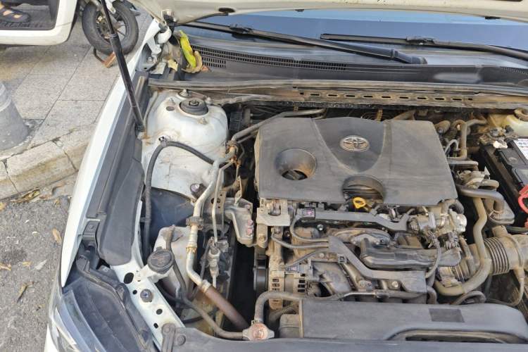 Used Toyota Camry 2021 2.0G Luxury Edition Engine Bay Right