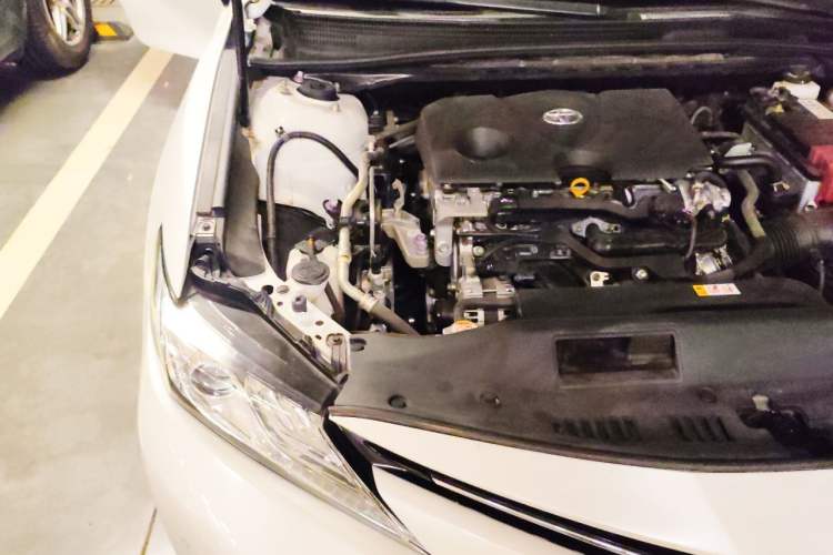 Used Toyota Camry 2021 2.0G Luxury Edition Engine Bay Right