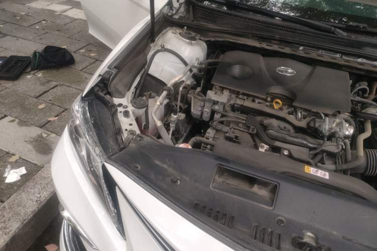 Used Toyota Camry 2021 2.0G Luxury Edition Engine Bay Right
