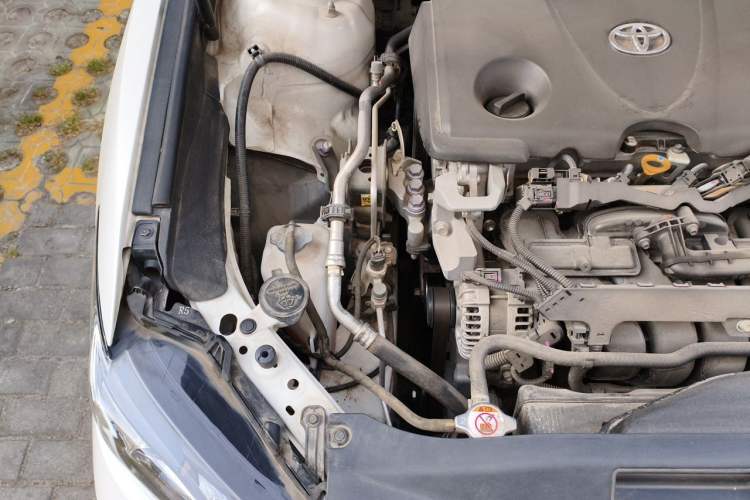 Used Toyota Camry 2021 2.5G Luxury Edition Engine Bay Right