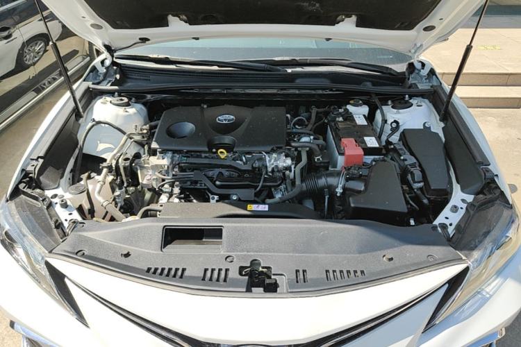 Used Toyota Camry 2021 2.0G Luxury Edition Engine Bay